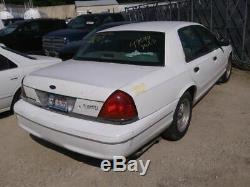 Driver Front Door With Keyless Entry Pad Fits 00-02 CROWN VICTORIA 928501
