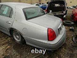 Driver Front Door With Keyless Entry Pad Fits 99-02 LINCOLN & TOWN CAR 341960