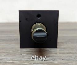Baldwin Reserve ENCONCSR190 Ensemble de bouton de porte à clé contemporain, fini satin noir